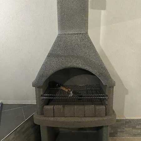 A Casuzza *